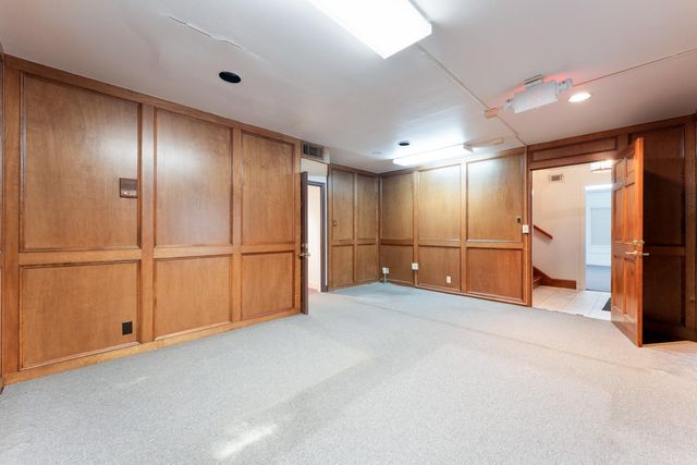 5135 Edloe Street, Houston, TX 77005
