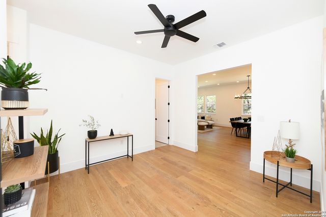 246 Mountain Creek, Boerne, TX 78006