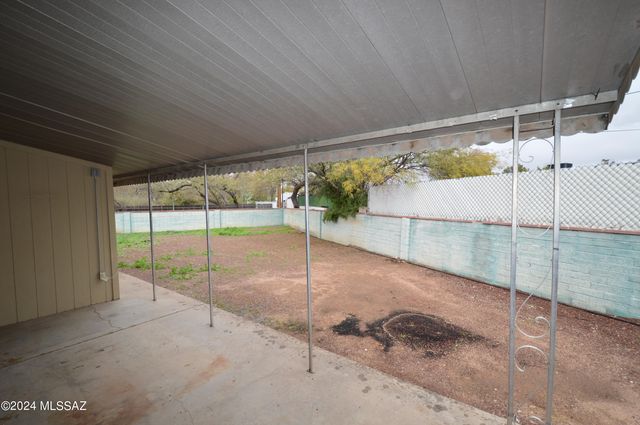 3957 E Hampton Place, Tucson, AZ 85712