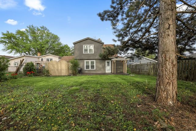 366 N Hemlock Avenue, Wood Dale, IL 60191