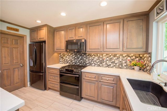 1148 Andrew Lane, Corona, CA 92881