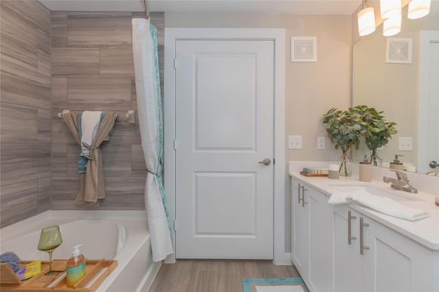 20525 Ella Blvd B1, Spring, TX 77388