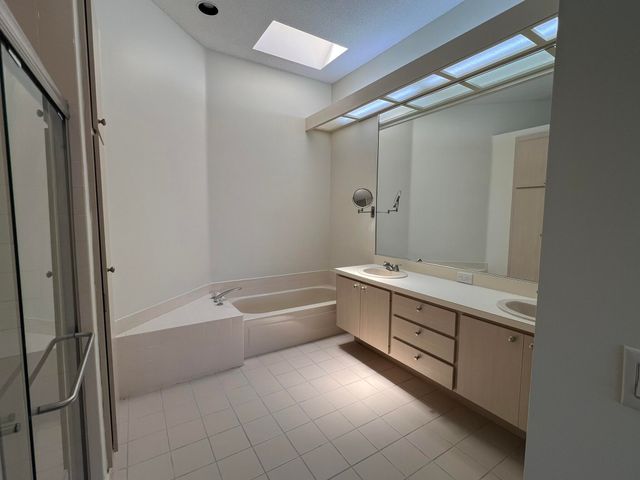 244 Hampton Place, Jupiter, FL 33458