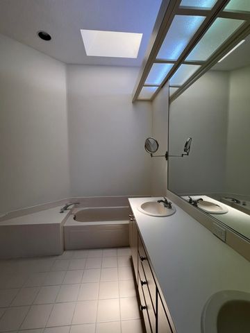 244 Hampton Place, Jupiter, FL 33458