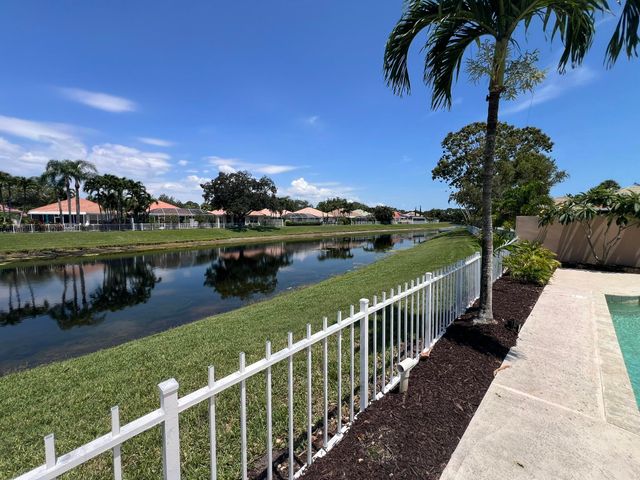 244 Hampton Place, Jupiter, FL 33458
