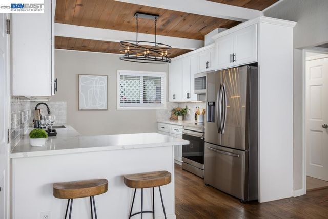 36637 Burdick St, Newark, CA 94560