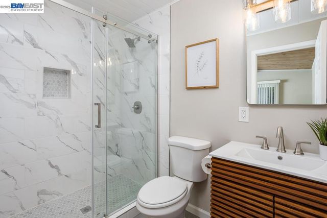 36637 Burdick St, Newark, CA 94560