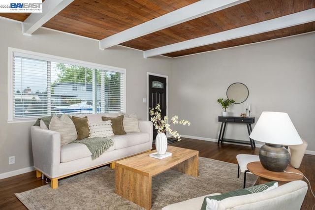 36637 Burdick St, Newark, CA 94560