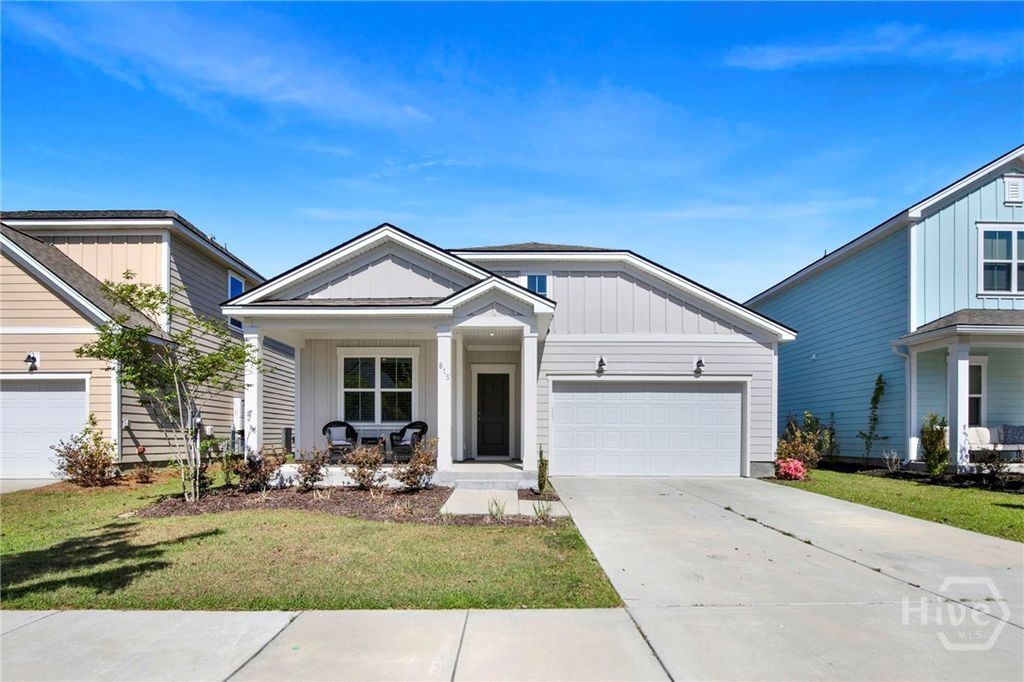 Image 1 of property listing at 815 Longleaf Drive, Richmond Hill, GA 31324