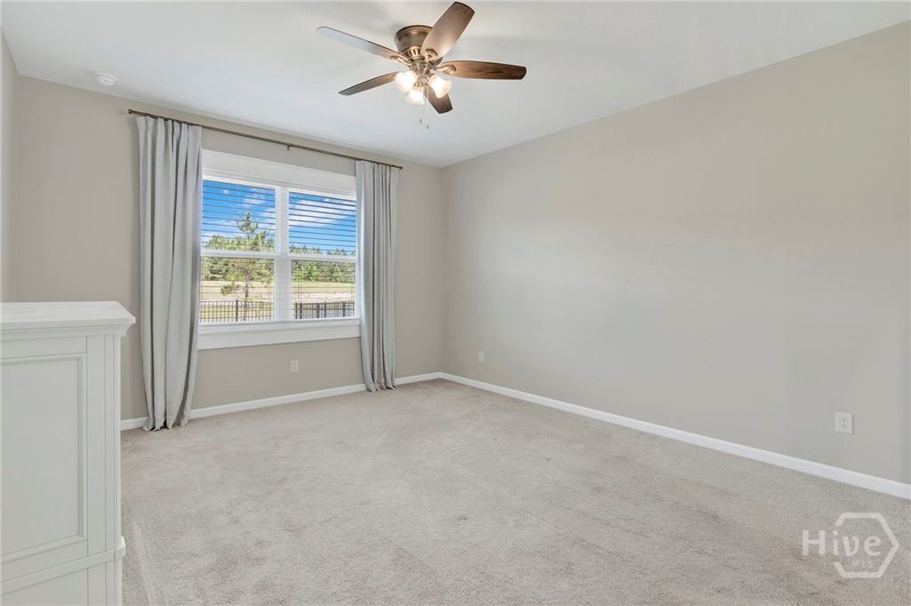 Image 20 of property listing at 815 Longleaf Drive, Richmond Hill, GA 31324