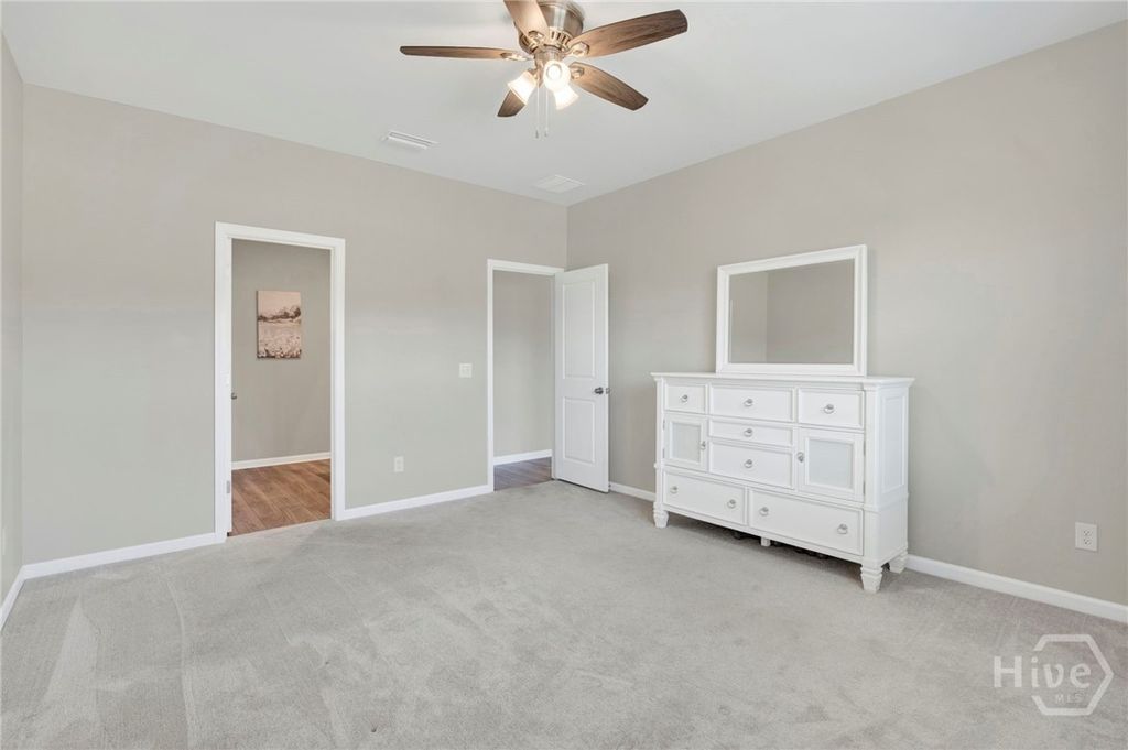 Image 22 of property listing at 815 Longleaf Drive, Richmond Hill, GA 31324