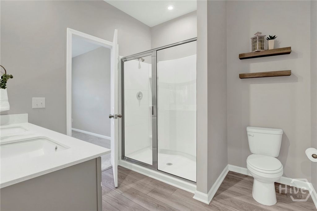 Image 27 of property listing at 815 Longleaf Drive, Richmond Hill, GA 31324