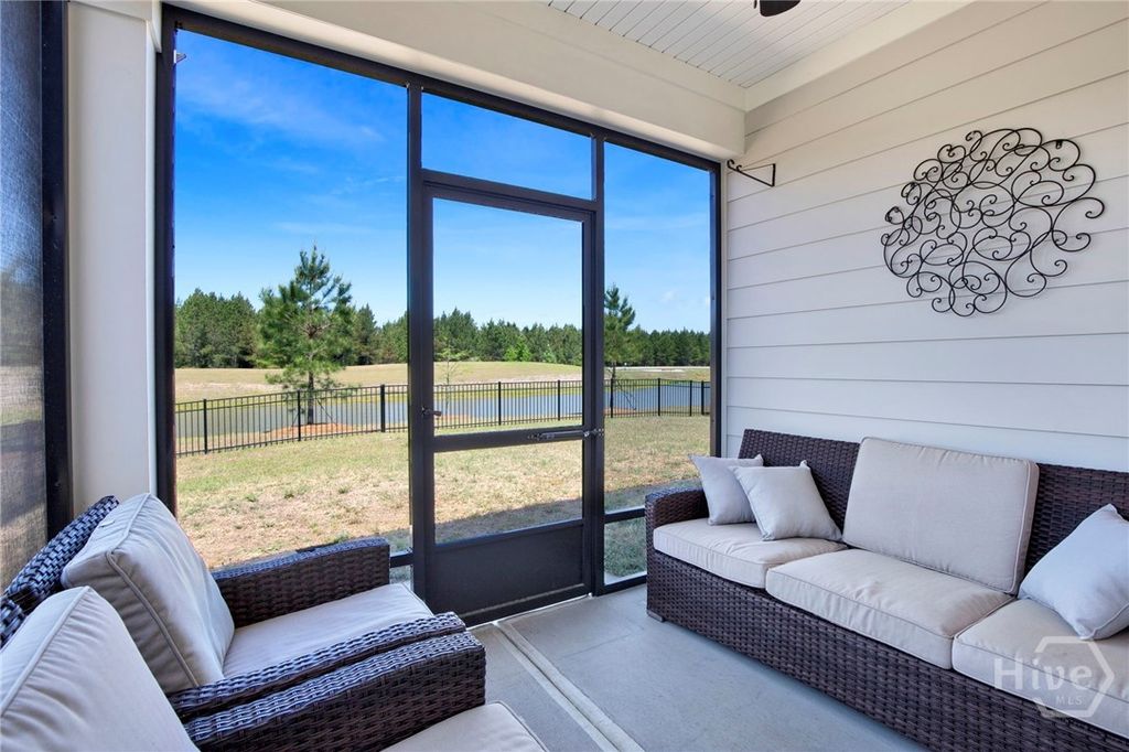 Image 31 of property listing at 815 Longleaf Drive, Richmond Hill, GA 31324