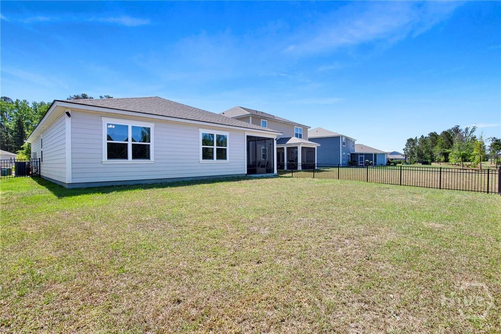 Image 35 of property listing at 815 Longleaf Drive, Richmond Hill, GA 31324