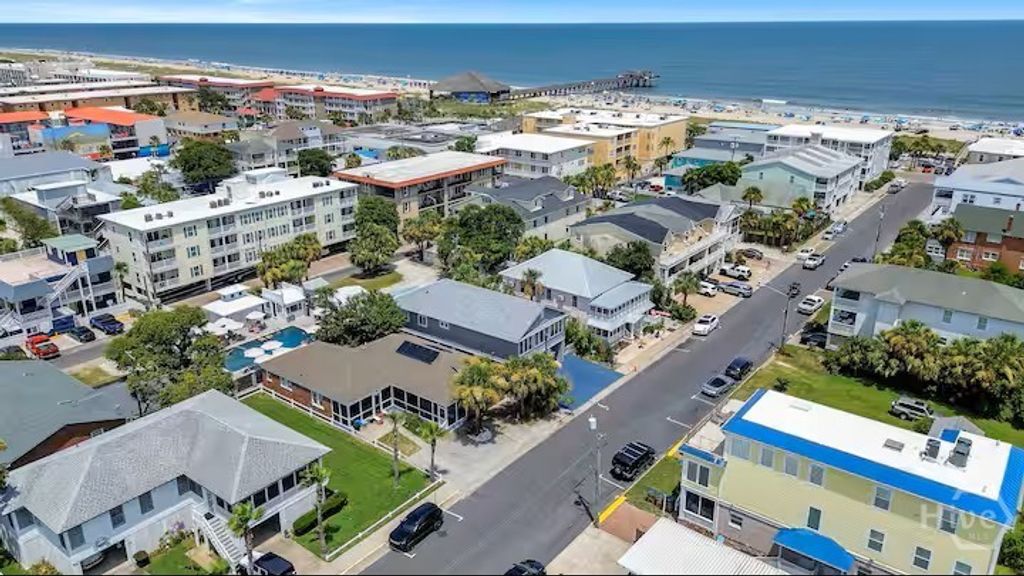 Image 18 of property listing at 14 17th Street, Tybee Island, GA 31328