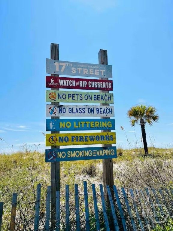 Image 19 of property listing at 14 17th Street, Tybee Island, GA 31328