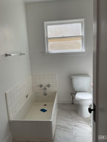 401 F Street, Taft, CA 93268