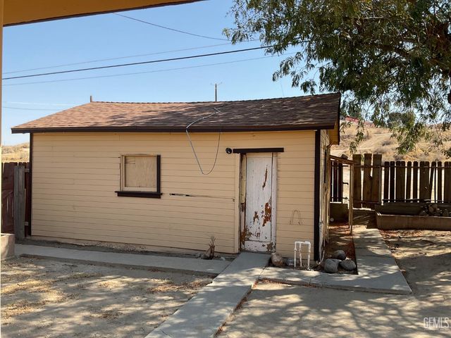 401 F Street, Taft, CA 93268
