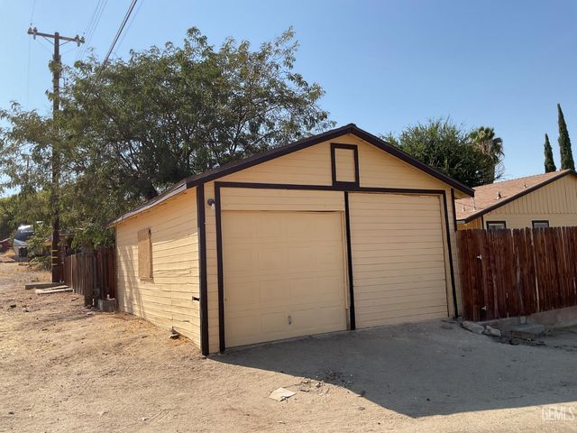 401 F Street, Taft, CA 93268