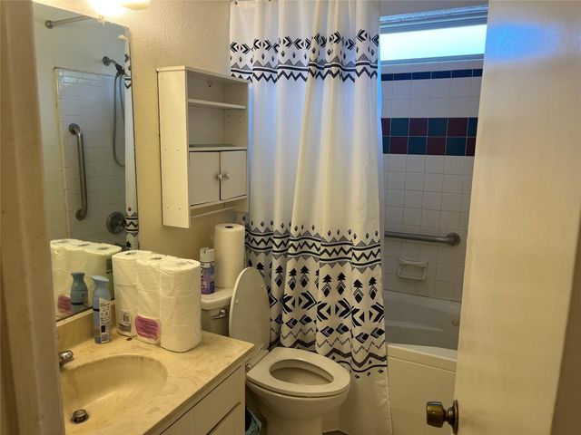 11702 Ensbrook Drive, Houston, TX 77099