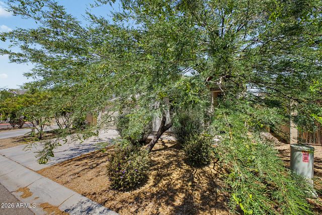 1882 W ROAD AGENT Street, Apache Junction, AZ 85120