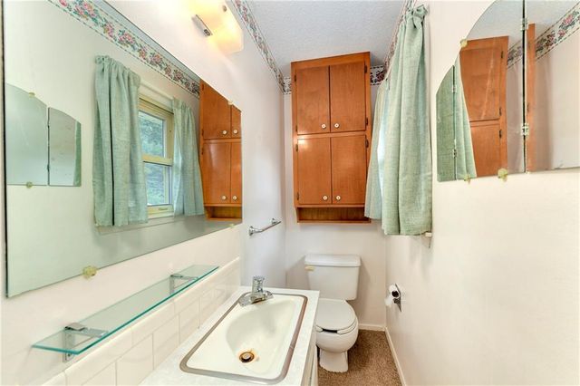 3801 STONEWALL Court, Independence, MO 64055