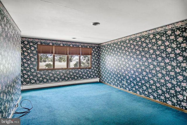 496 MEDFORD LAKES RD, Tabernacle, NJ 08088