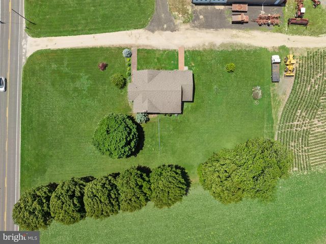 496 MEDFORD LAKES RD, Tabernacle, NJ 08088