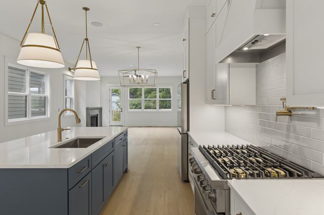 6103A Pennsylvania Ave, Nashville, TN 37209