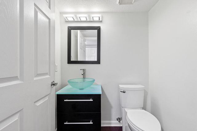 873 Van Dyke Drive, Shalimar, FL 32579