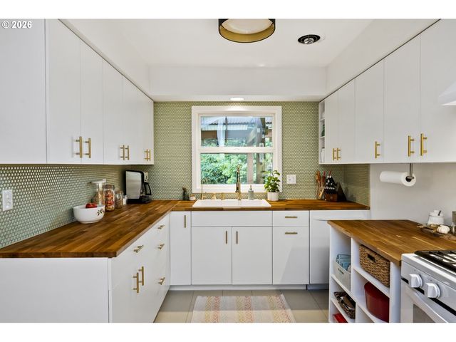 800 Se 101ST Ave, Vancouver, WA 98664