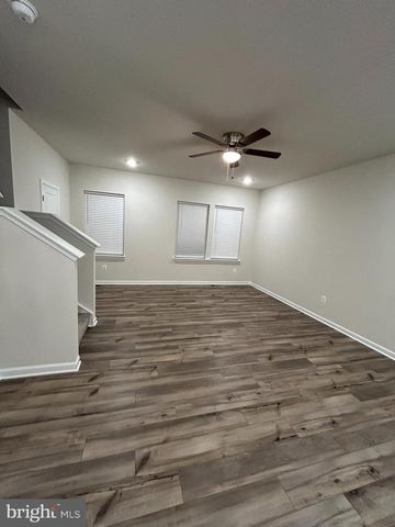 145 SWAN FIELD AVE, Ranson, WV 25438
