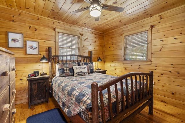 77 Old Covered Bridge Road, Cherry Log, GA 30522