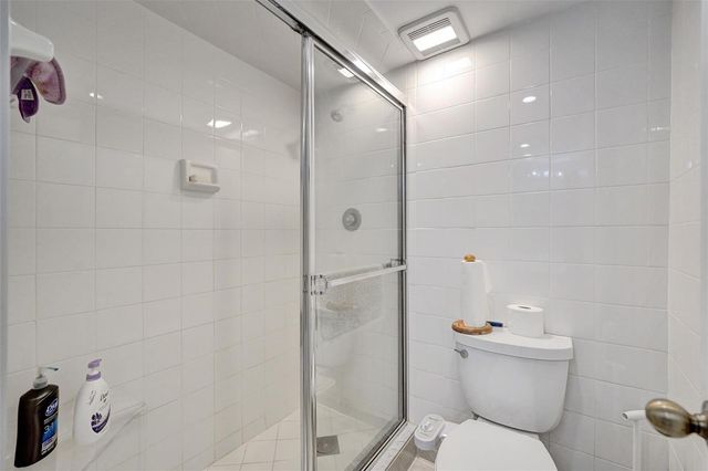 4060 N Hills Drive 32, Hollywood, FL 33021