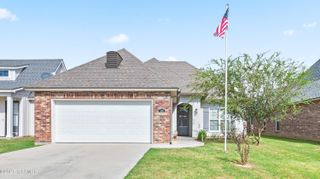 306 Adry Lane, Youngsville, LA 70592