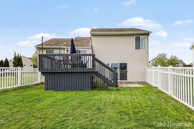 5918 Eaglechase Drive SE, Grand Rapids, MI 49512