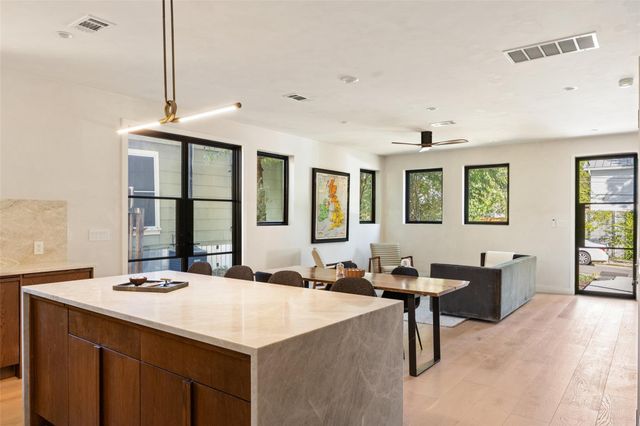 2305 E 21st ST 2, Austin, TX 78722