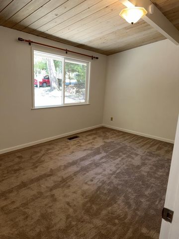 14 Fernwood Drive, Boulder Creek, CA 95006