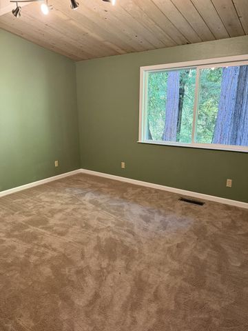 14 Fernwood Drive, Boulder Creek, CA 95006