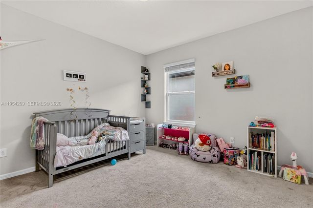 906 SWAYING SAWGRASS AVENUE, Ruskin, Other City - In The State Of Florida, FL 33570