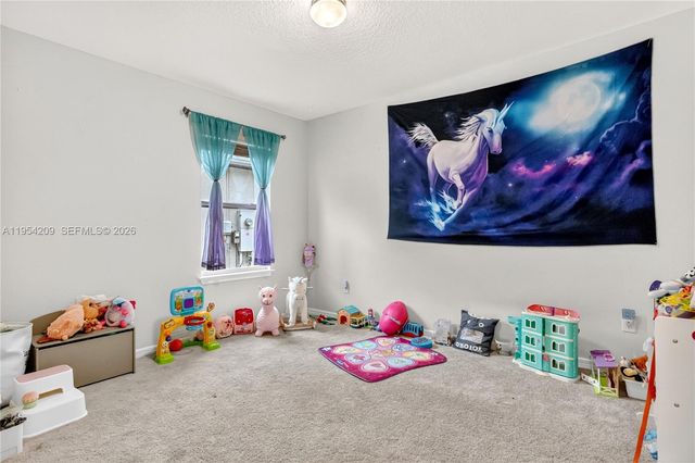 906 SWAYING SAWGRASS AVENUE, Ruskin, Other City - In The State Of Florida, FL 33570