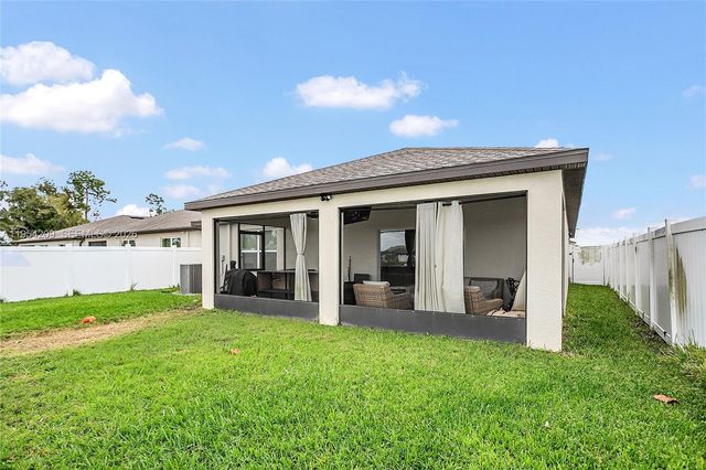 906 SWAYING SAWGRASS AVENUE, Ruskin, Other City - In The State Of Florida, FL 33570