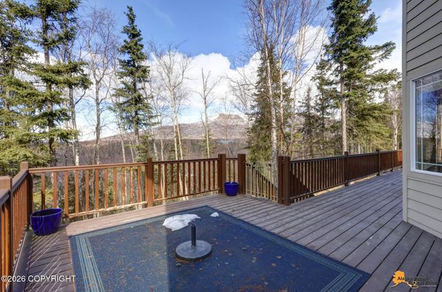 17201 Yellowstone Drive, Eagle River, AK 99577