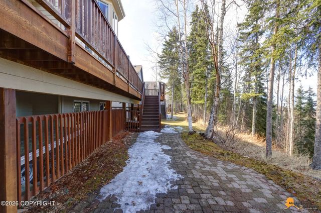 17201 Yellowstone Drive, Eagle River, AK 99577