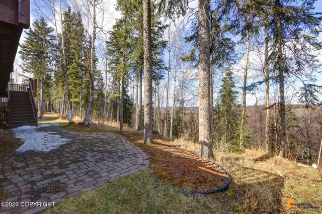 17201 Yellowstone Drive, Eagle River, AK 99577
