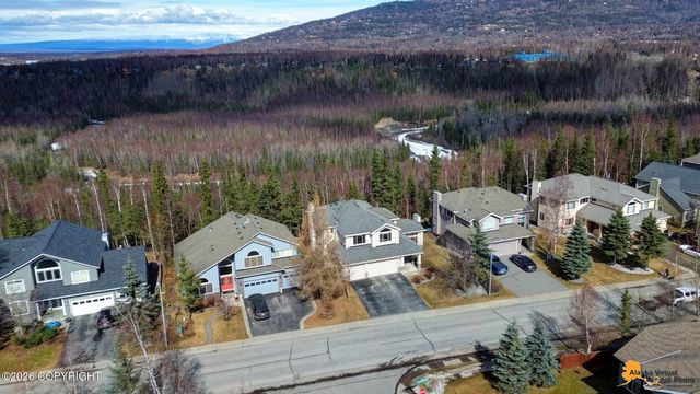 17201 Yellowstone Drive, Eagle River, AK 99577