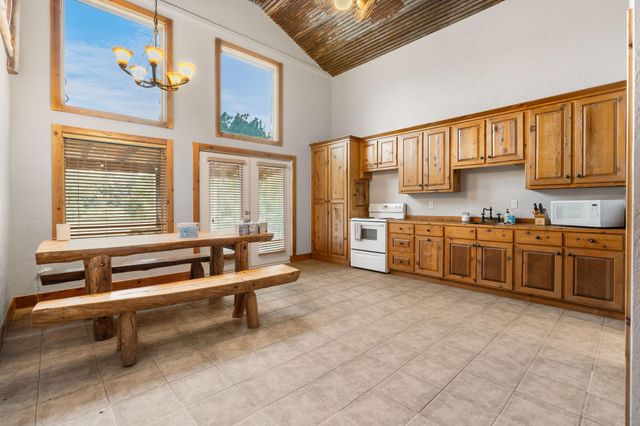 9902 Crestwater Circle, Magnolia, TX 77354