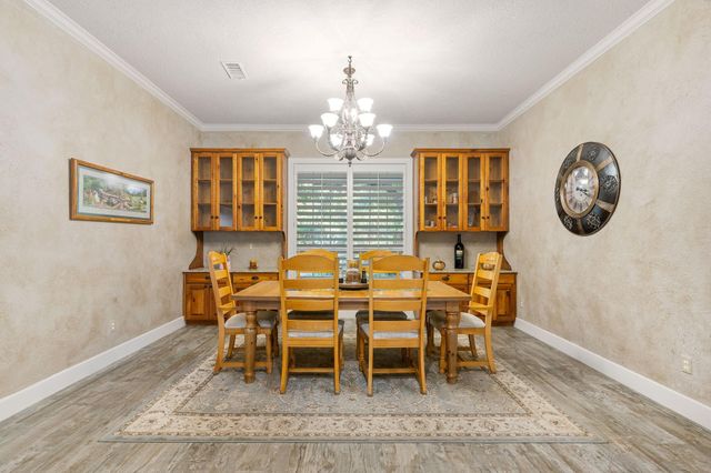 9902 Crestwater Circle, Magnolia, TX 77354