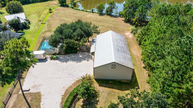 9902 Crestwater Circle, Magnolia, TX 77354