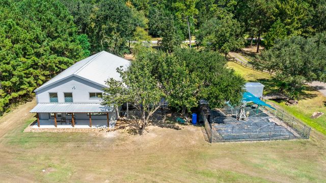 9902 Crestwater Circle, Magnolia, TX 77354